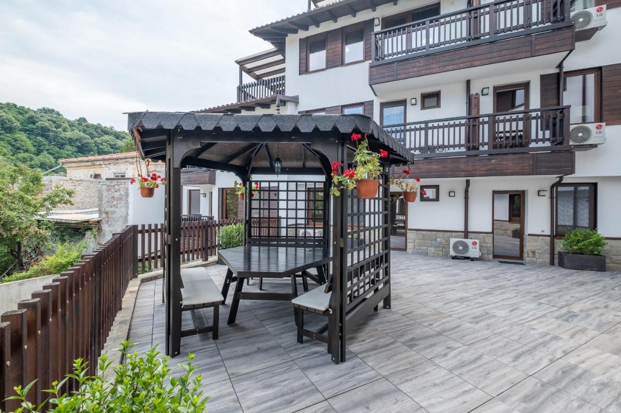 Tarnovgrad Apartments - Free Parking Veliko Tărnovo Esterno foto